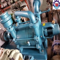 máy hút chân không nước